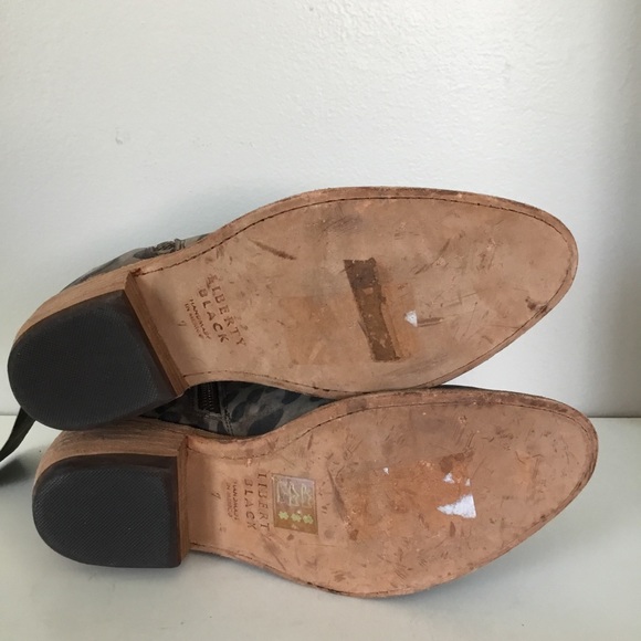 NWT Liberty Black Heart of the Wild Leopard Booties (7) 7.5 fit - Picture 9 of 9